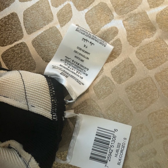 Authentic Black and White Herve Leger dress S - Picture 4 of 4